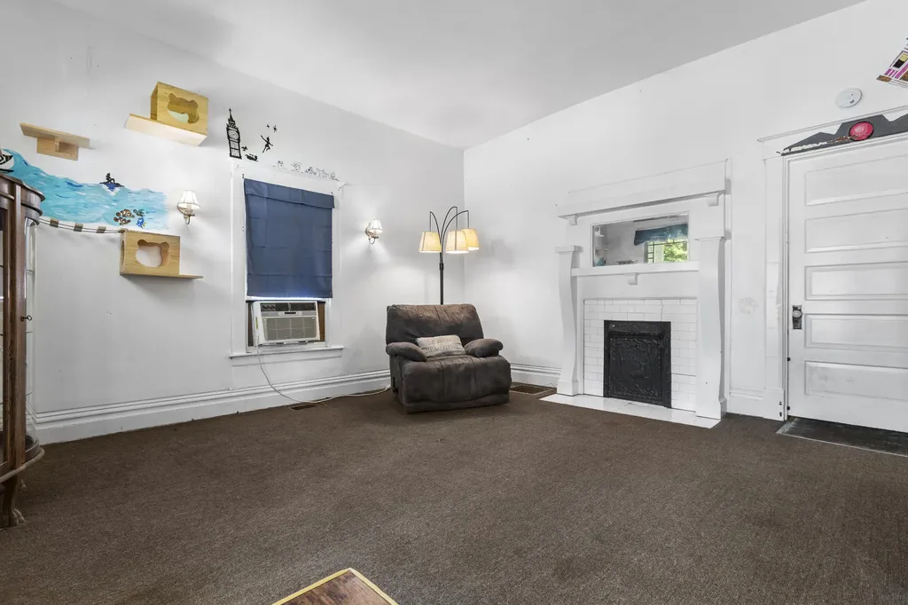 1546 Cypress Street Paris KY 40361