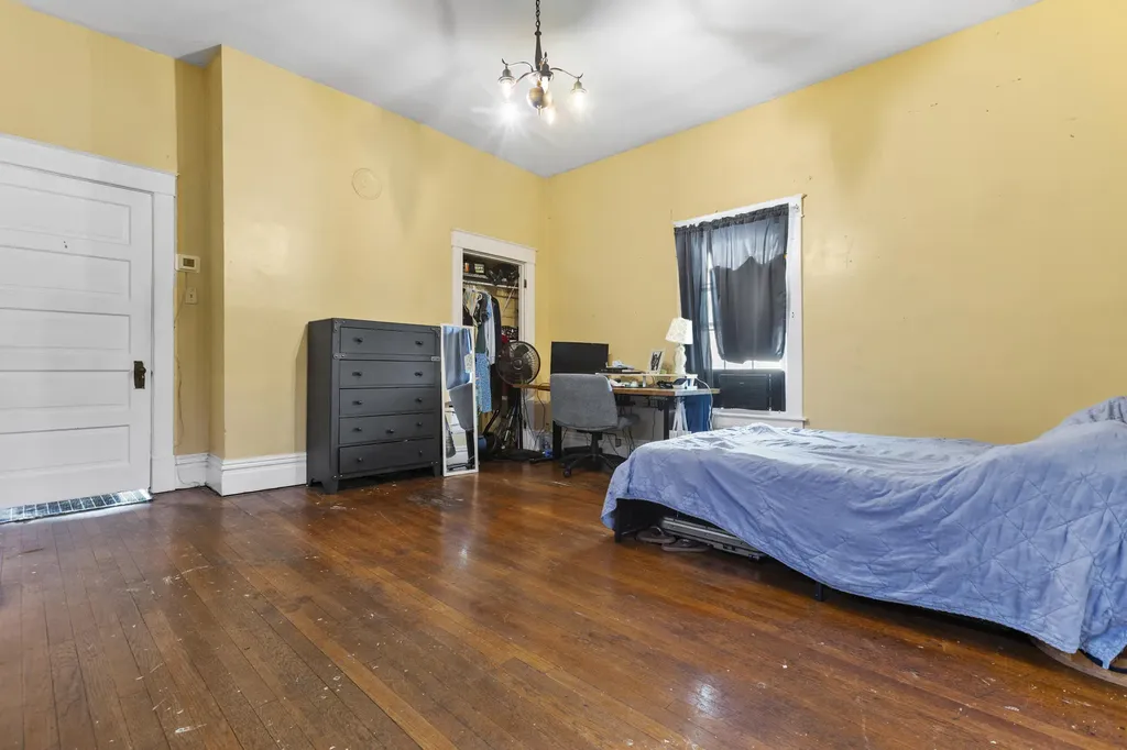 1546 Cypress Street Paris KY 40361