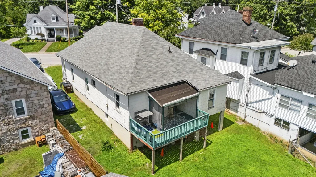 1546 Cypress Street Paris KY 40361