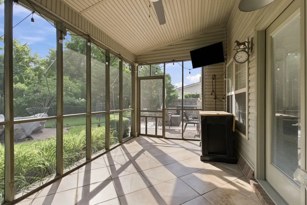 4616 Honeycomb Trail Lexington KY 40509