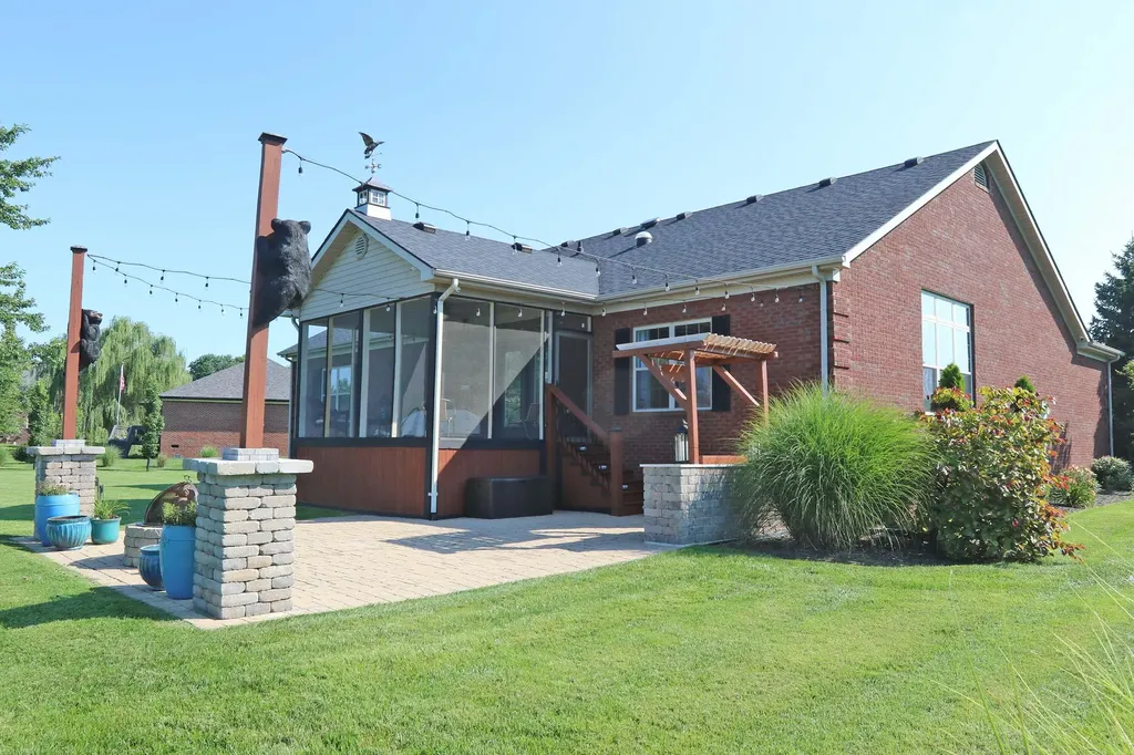 508 General Cruft Drive Richmond KY 40475