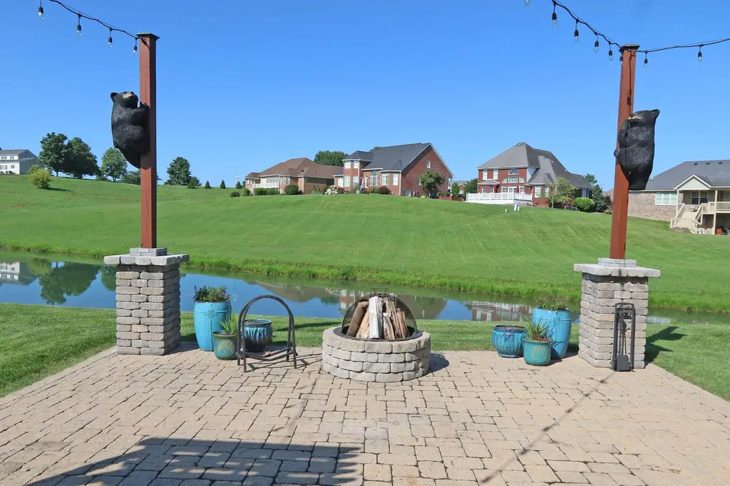 508 General Cruft Drive Richmond KY 40475