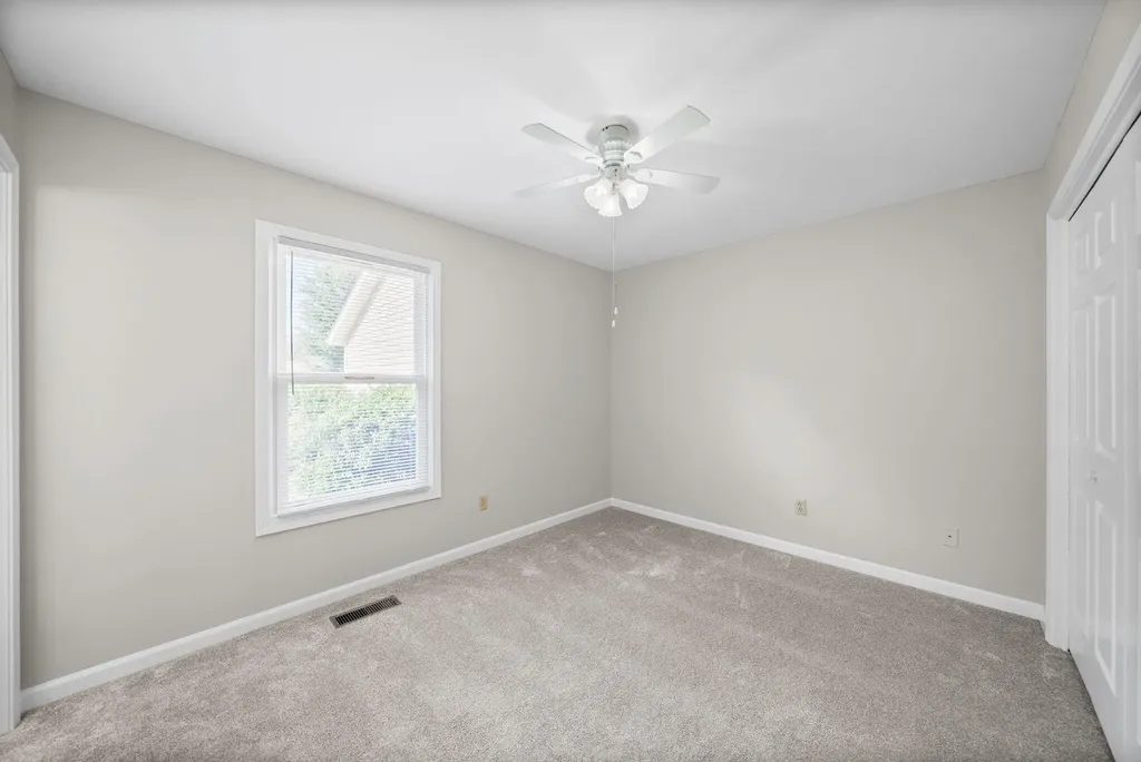 2949 Pawnee Drive Hopkinsville KY 42240