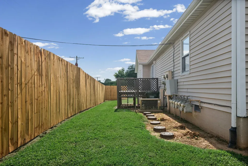 2949 Pawnee Drive Hopkinsville KY 42240