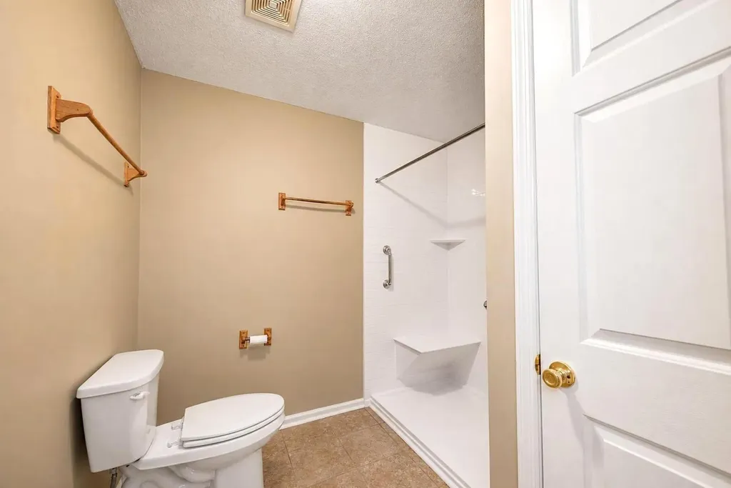 1079 Ashley Way Lawrenceburg KY 40342