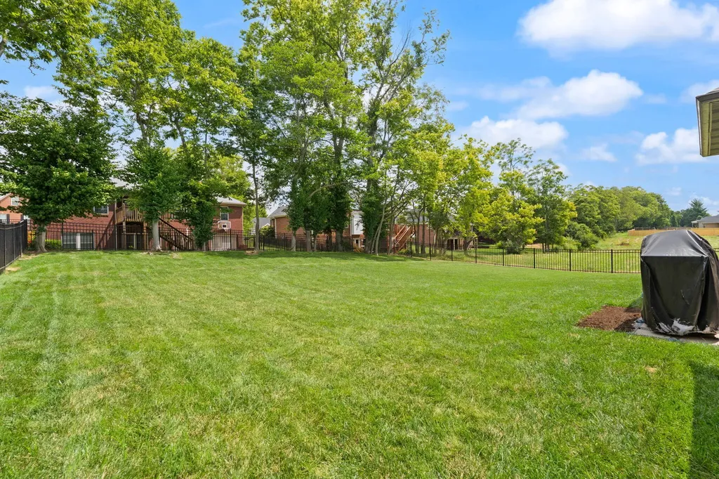 184 Cherokee Drive Shelbyville KY 40065