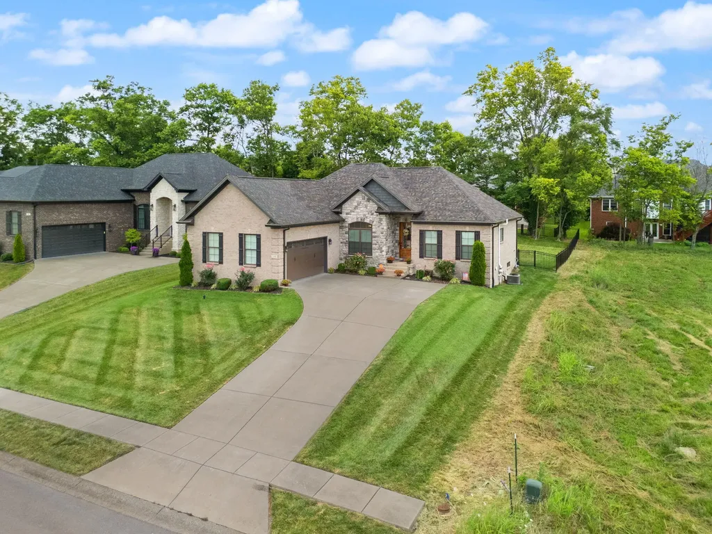 184 Cherokee Drive Shelbyville KY 40065