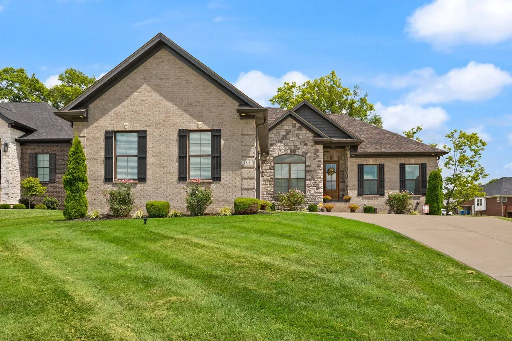 184 Cherokee Drive Shelbyville KY 40065