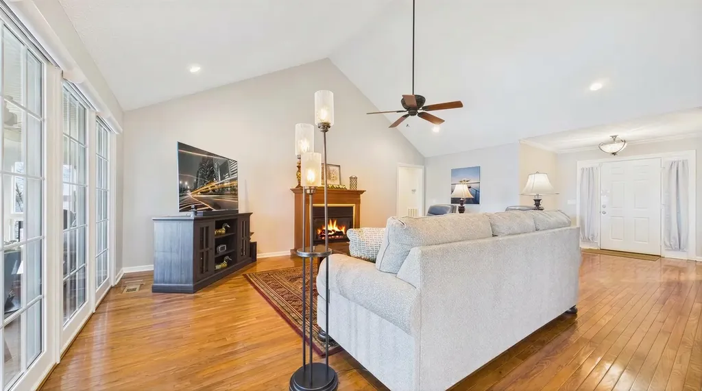 461 Patricia Drive New Concord KY 42076