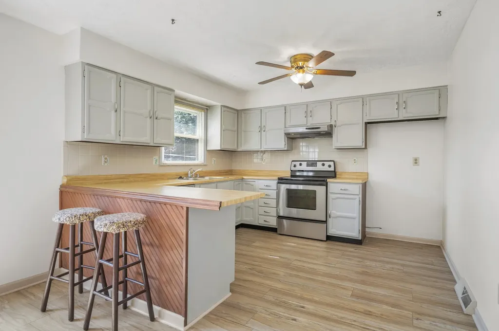 3765 Kittiwake Drive Lexington KY 40517