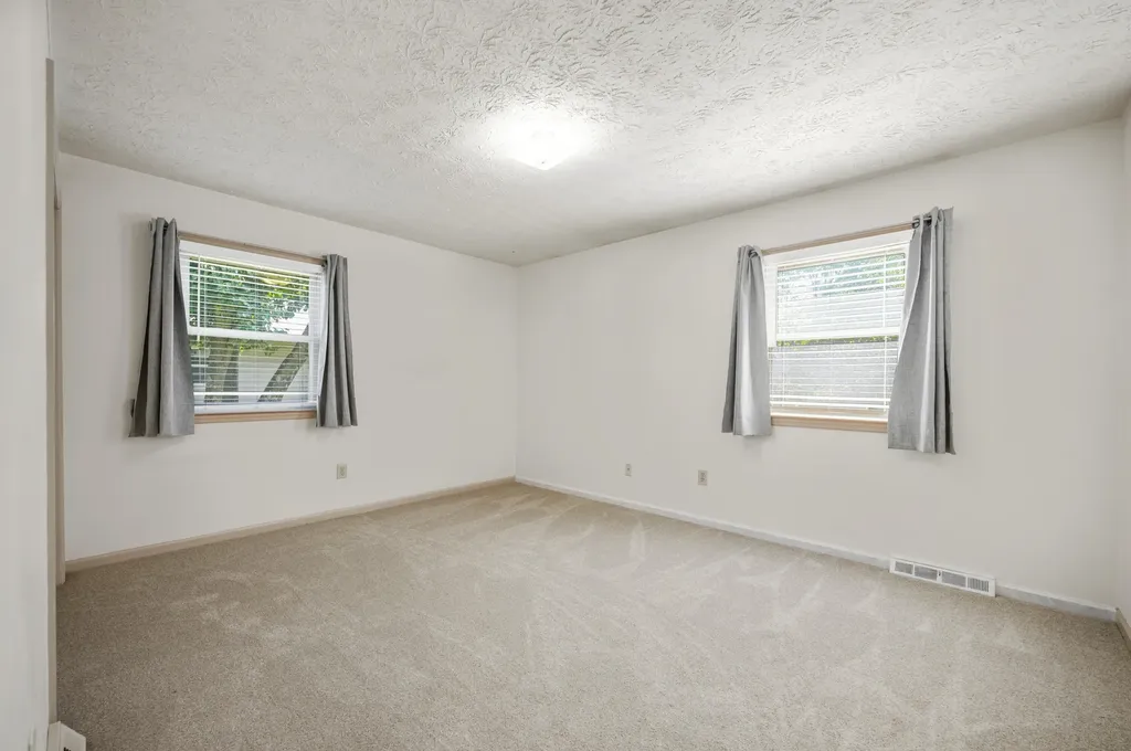3765 Kittiwake Drive Lexington KY 40517
