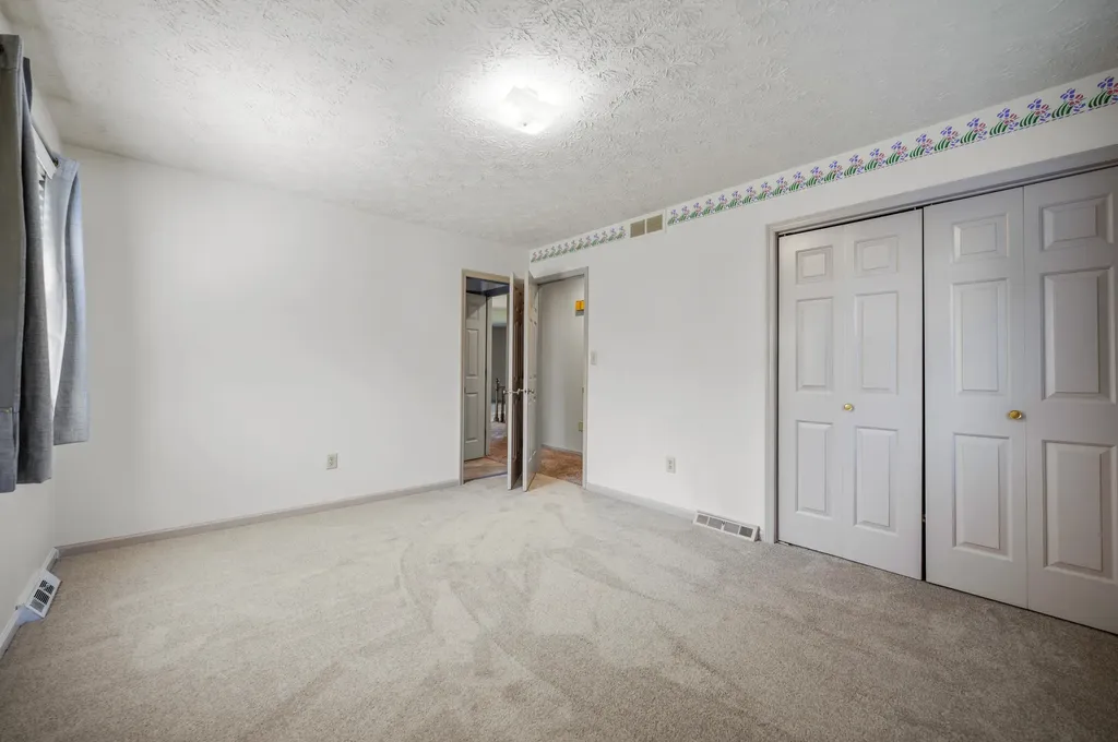 3765 Kittiwake Drive Lexington KY 40517