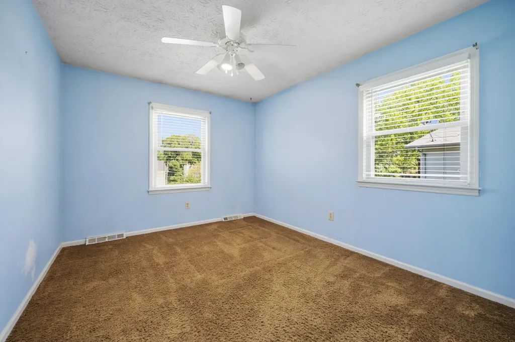 3765 Kittiwake Drive Lexington KY 40517