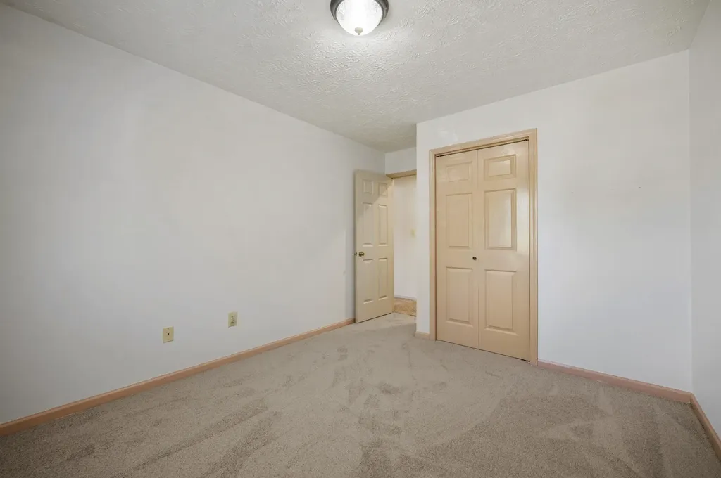 3765 Kittiwake Drive Lexington KY 40517