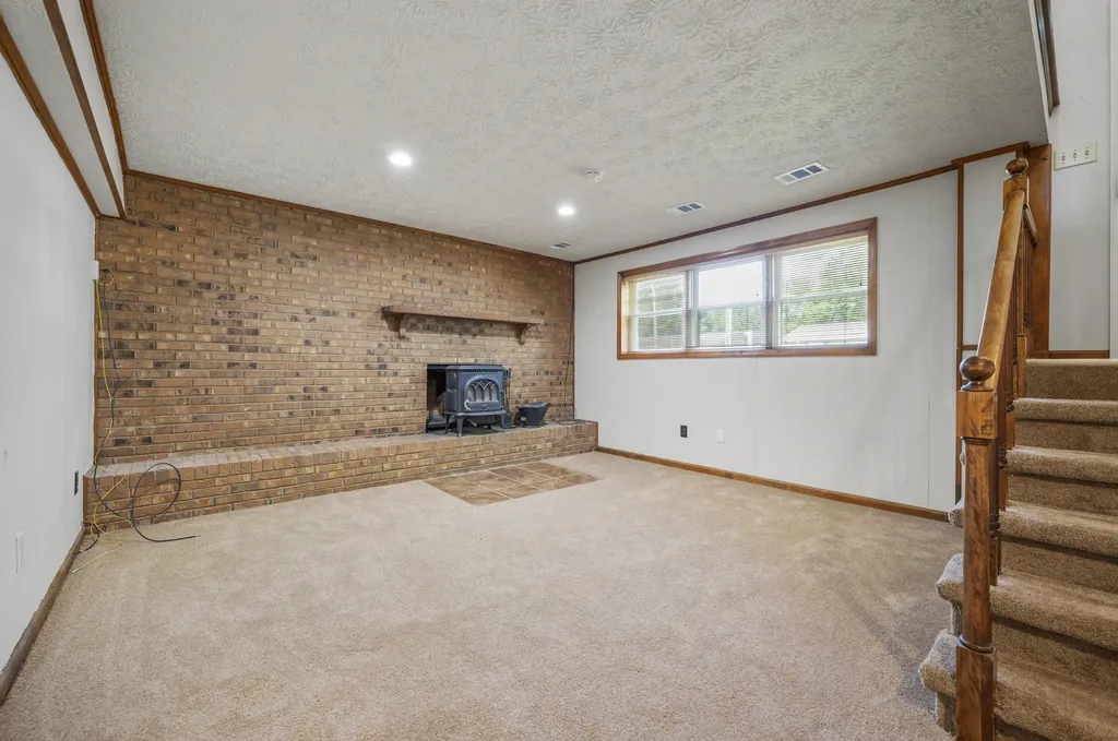 3765 Kittiwake Drive Lexington KY 40517
