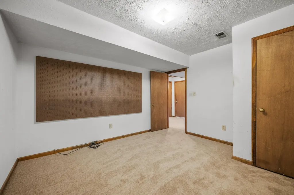 3765 Kittiwake Drive Lexington KY 40517