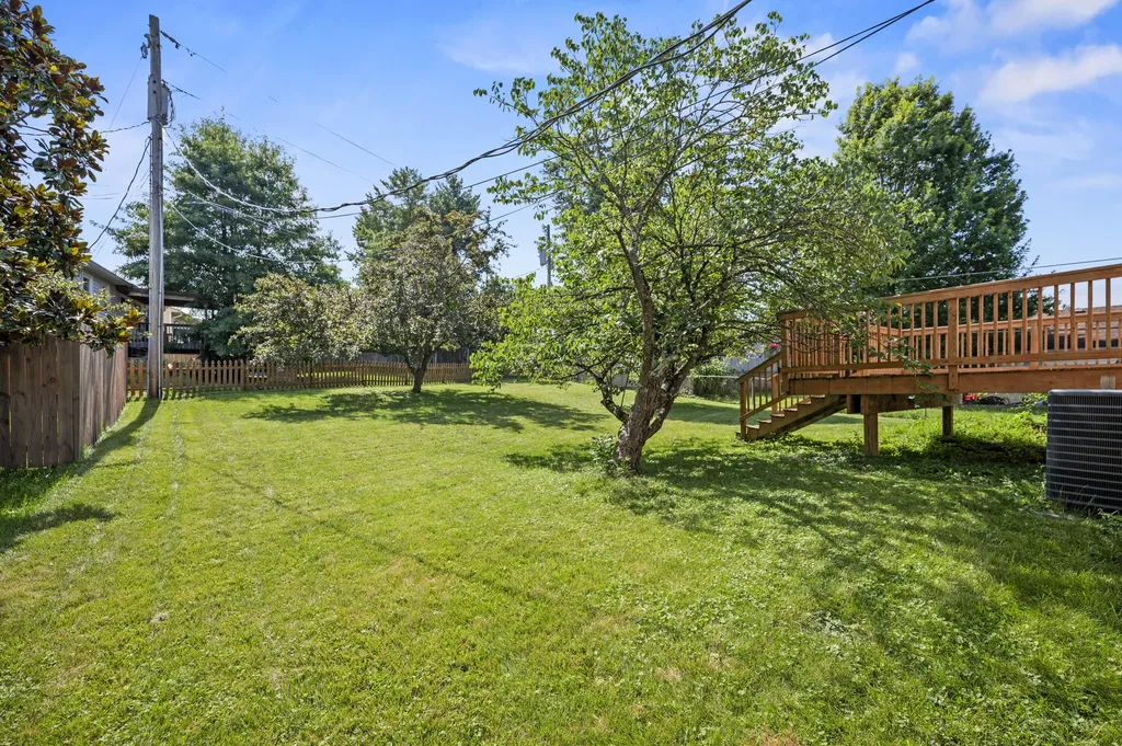 3765 Kittiwake Drive Lexington KY 40517