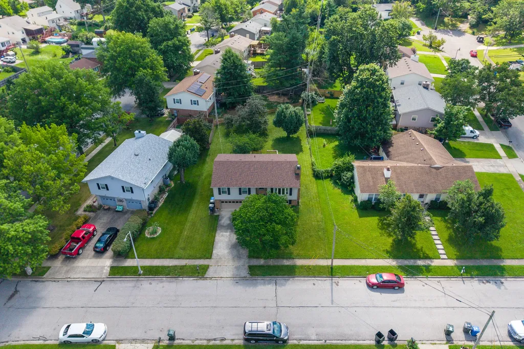 3765 Kittiwake Drive Lexington KY 40517