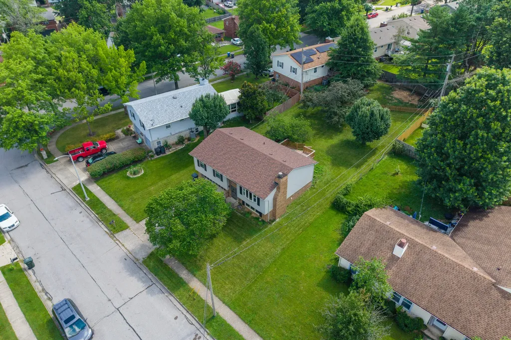 3765 Kittiwake Drive Lexington KY 40517