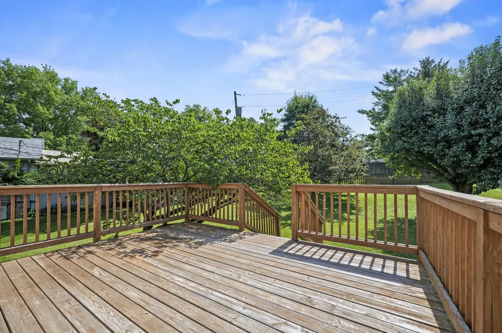 3765 Kittiwake Drive Lexington KY 40517