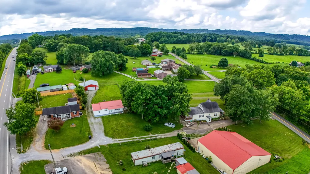 25 Terry Road Stanford KY 40484