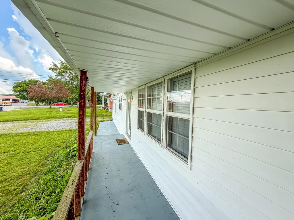 25 Terry Road Stanford KY 40484