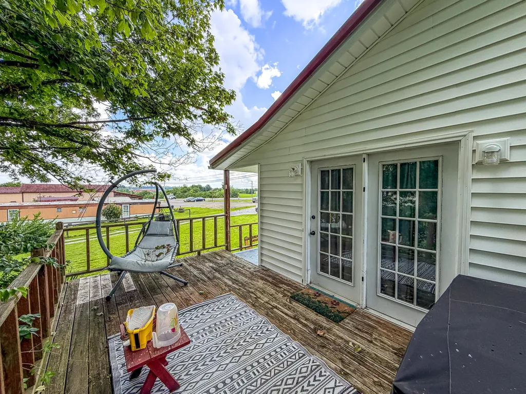 25 Terry Road Stanford KY 40484