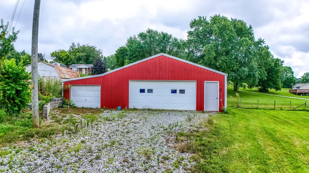 25 Terry Road Stanford KY 40484