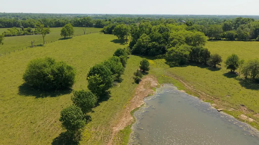 6152 Mccowans Ferry Road Versailles KY 40383