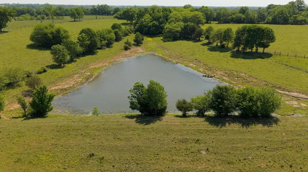 6152 Mccowans Ferry Road Versailles KY 40383