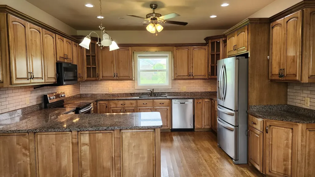 299 Highway 1676 Science Hill KY 42553