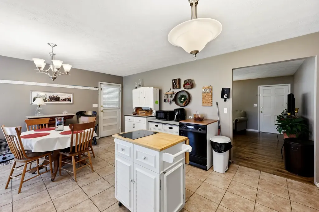 1007 Coleman Court Harrodsburg KY 40330