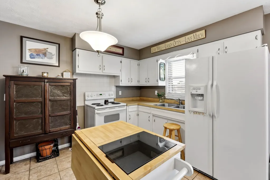1007 Coleman Court Harrodsburg KY 40330