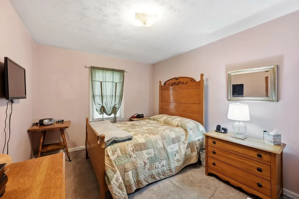 1007 Coleman Court Harrodsburg KY 40330