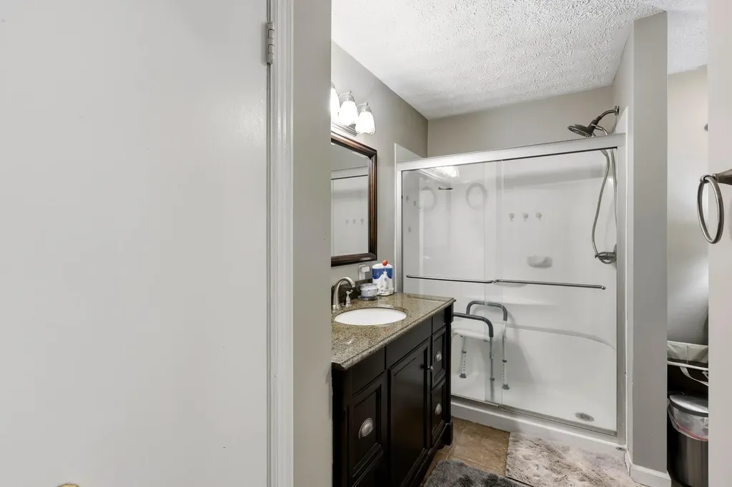 1007 Coleman Court Harrodsburg KY 40330