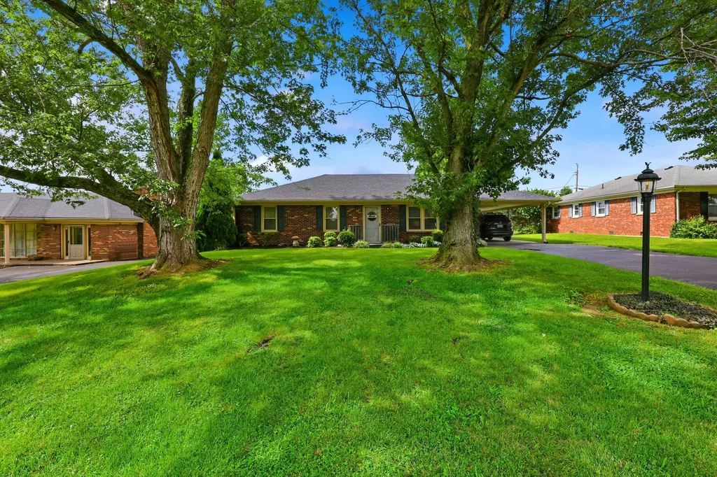 1007 Coleman Court Harrodsburg KY 40330