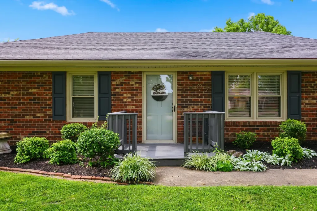1007 Coleman Court Harrodsburg KY 40330