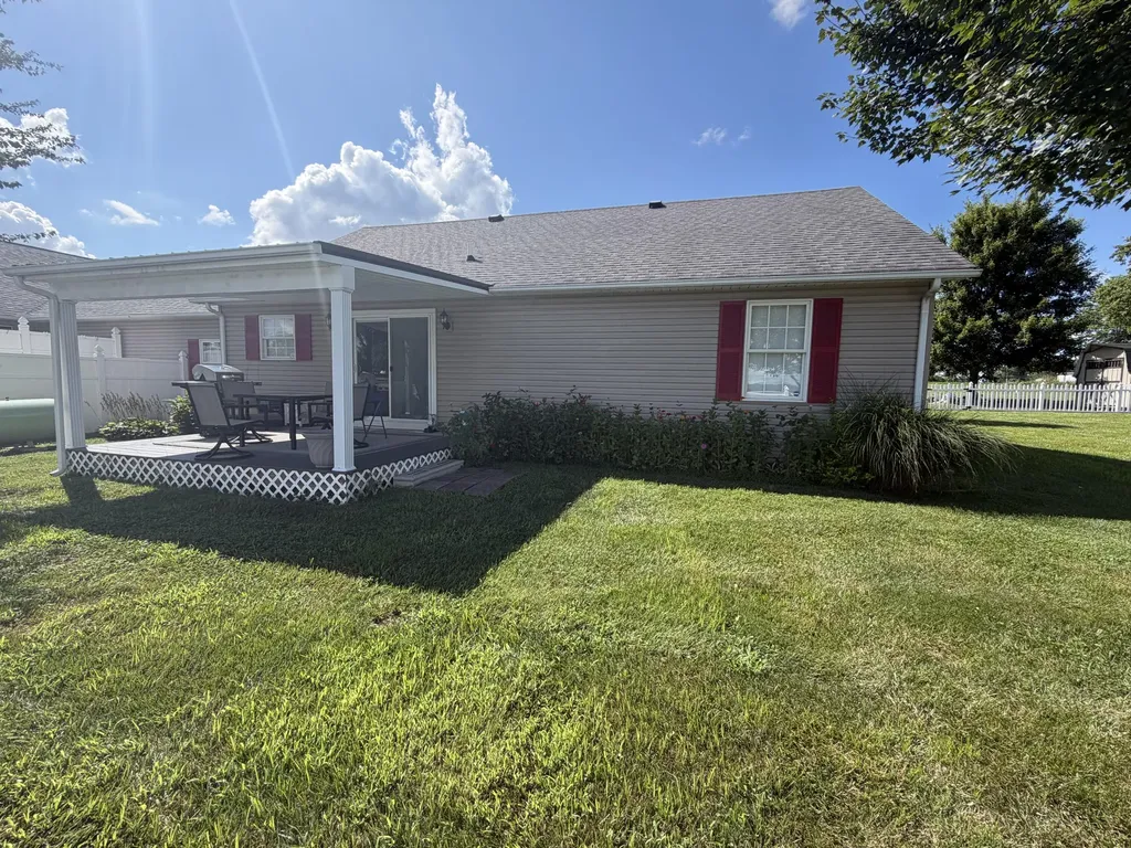 24 Sara Lane Tollesboro KY 41189