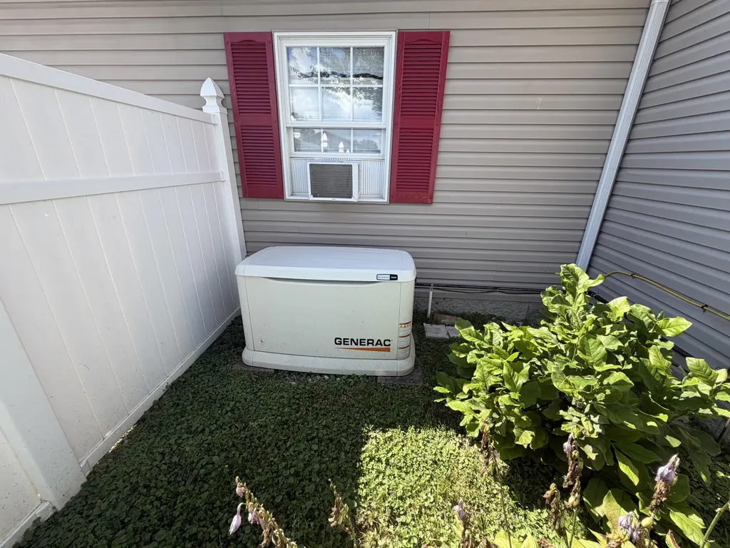 24 Sara Lane Tollesboro KY 41189