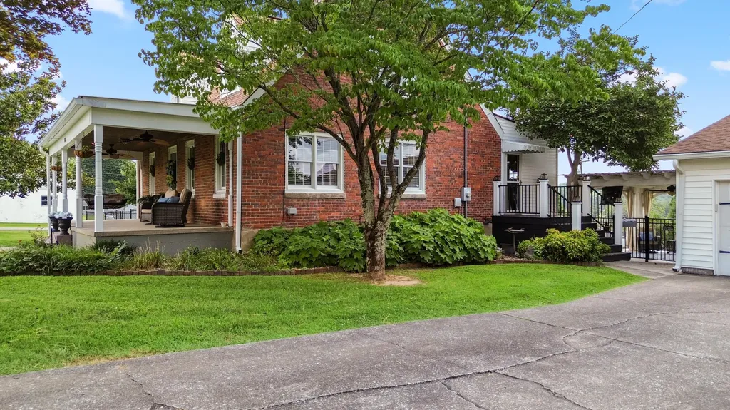 507 Newton Street Ferguson KY 42533