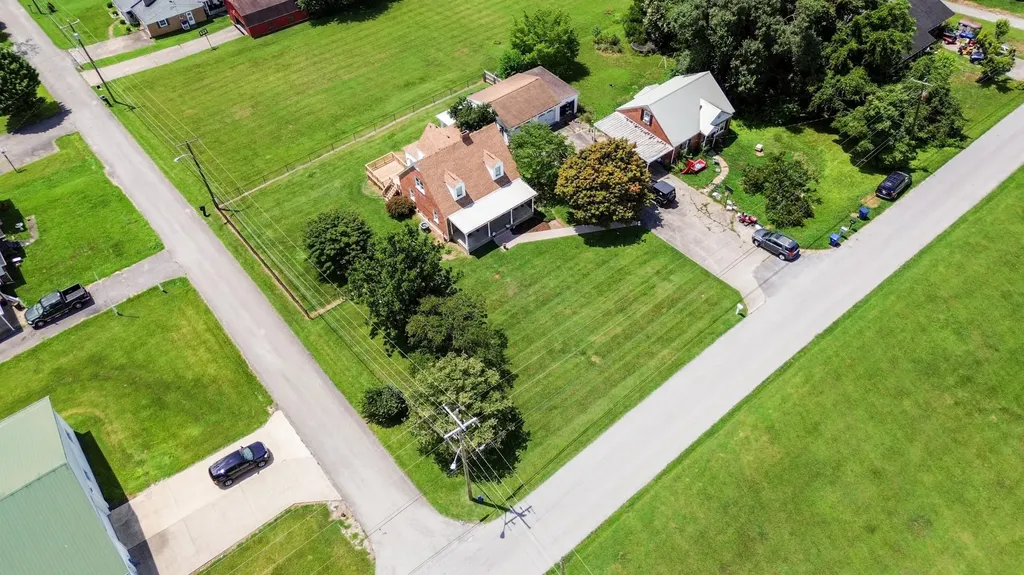507 Newton Street Ferguson KY 42533