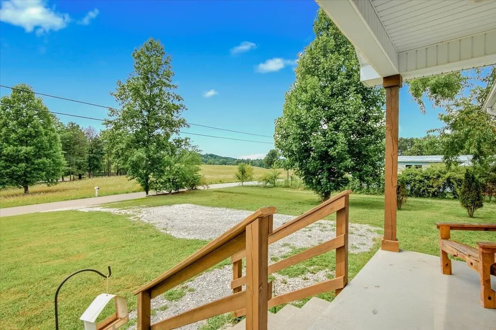 322 Mckeehans Crossing Corbin KY 40701
