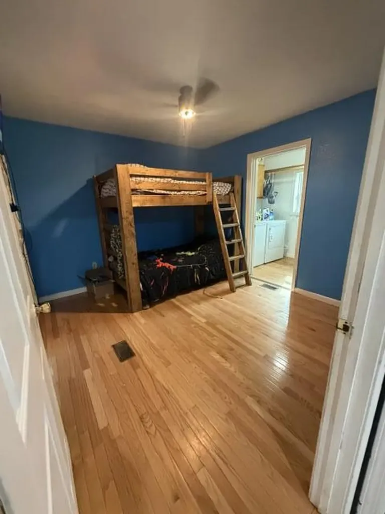 275 Burton Road Letcher KY 41832
