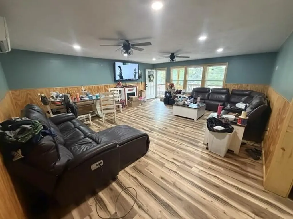 275 Burton Road Letcher KY 41832