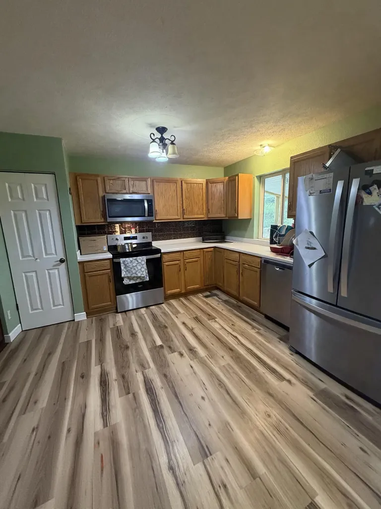 275 Burton Road Letcher KY 41832