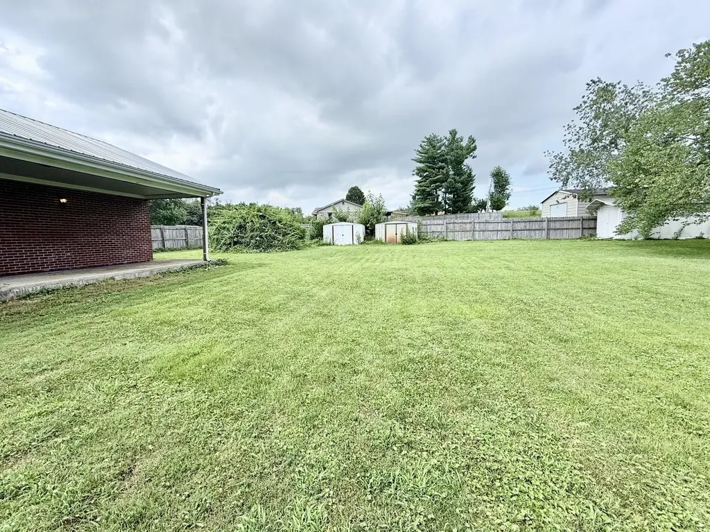 112 Blue Ridge Drive Berea KY 40403