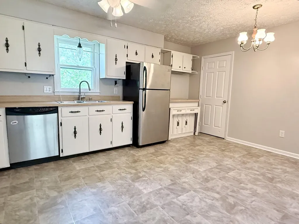 112 Blue Ridge Drive Berea KY 40403