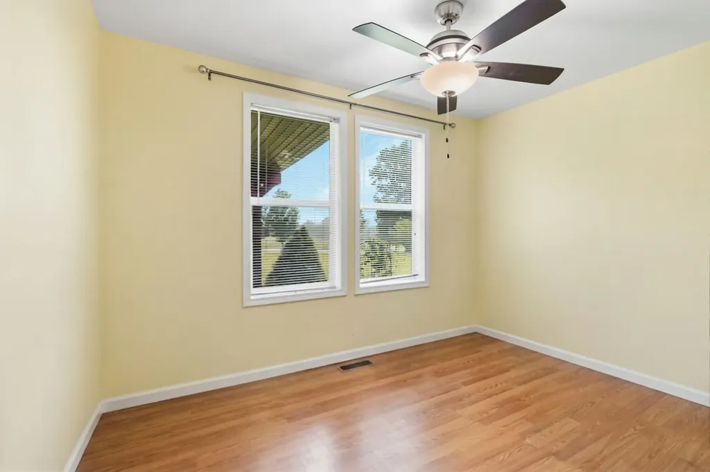 1716 Liberty Road Eubank KY 42567