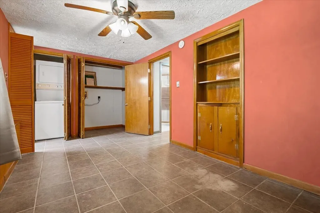 935 Whippoorwill Road Corbin KY 40701