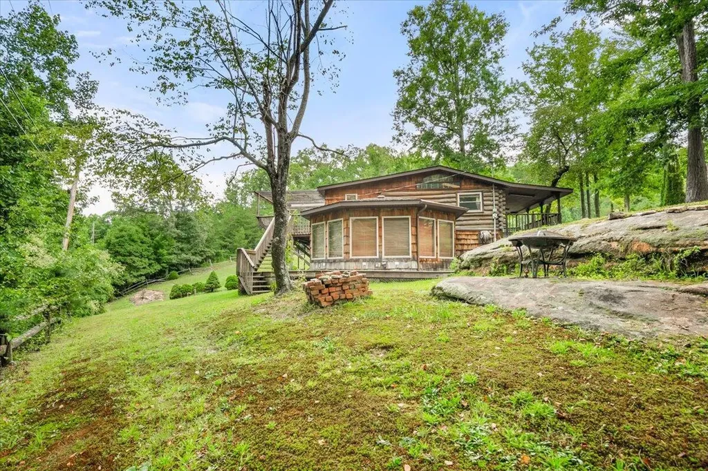 935 Whippoorwill Road Corbin KY 40701